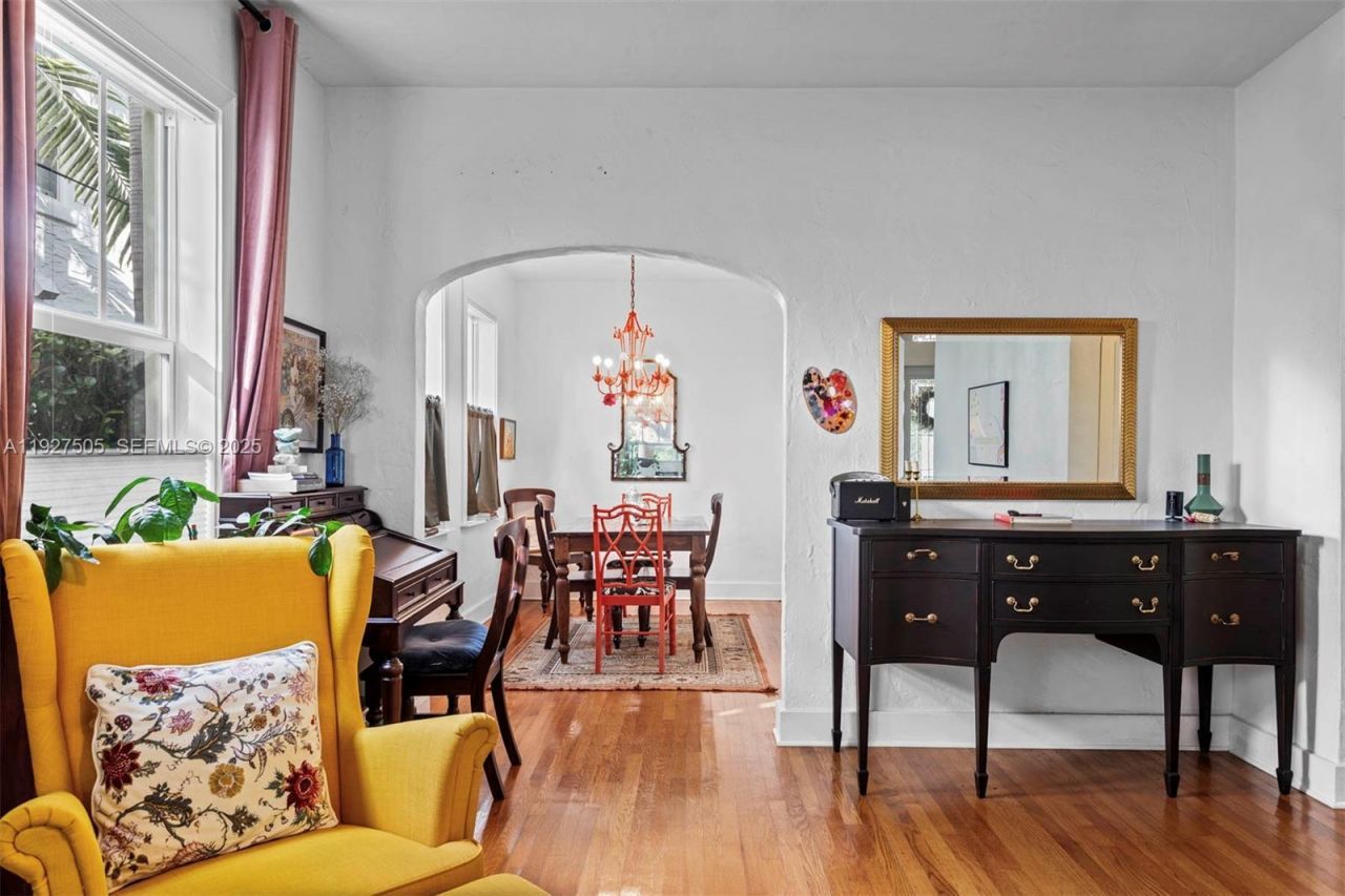 929 Meridian Ave, Unit 1, Miami Beach, FL 33139 Photo