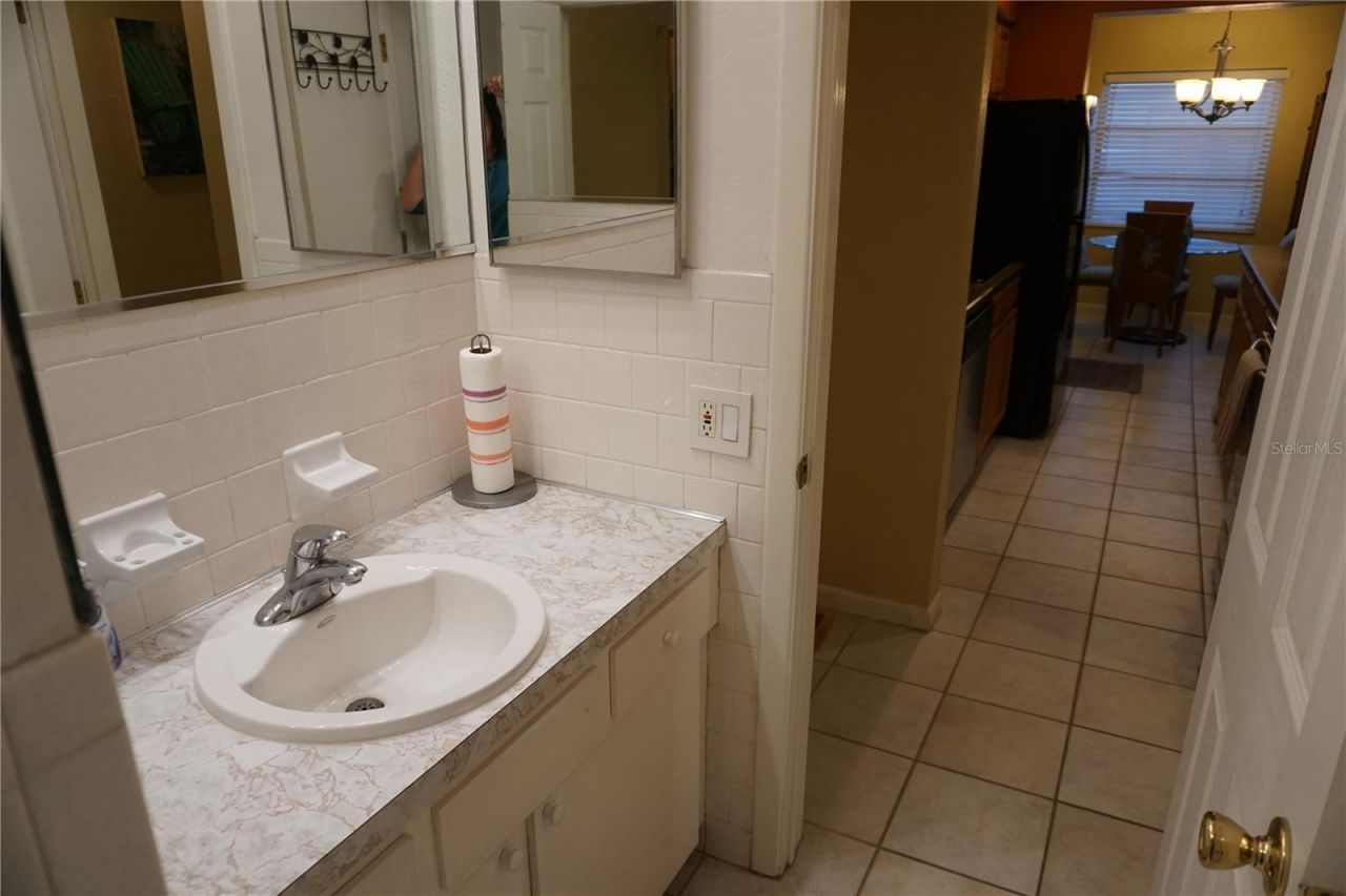 3753 46th Avenue S, Unit 12, Saint Petersburg, FL 33711 Photo