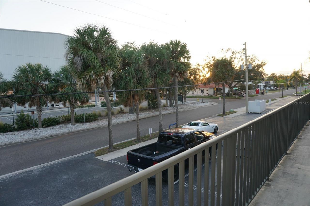 3753 46th Avenue S, Unit 12, Saint Petersburg, FL 33711 Photo