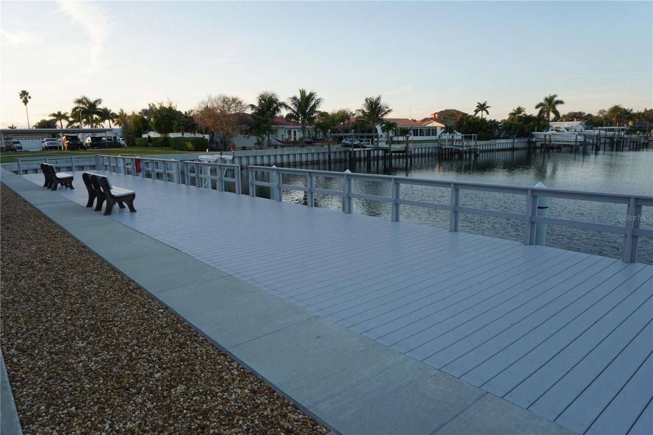 3753 46th Avenue S, Unit 12, Saint Petersburg, FL 33711 Photo