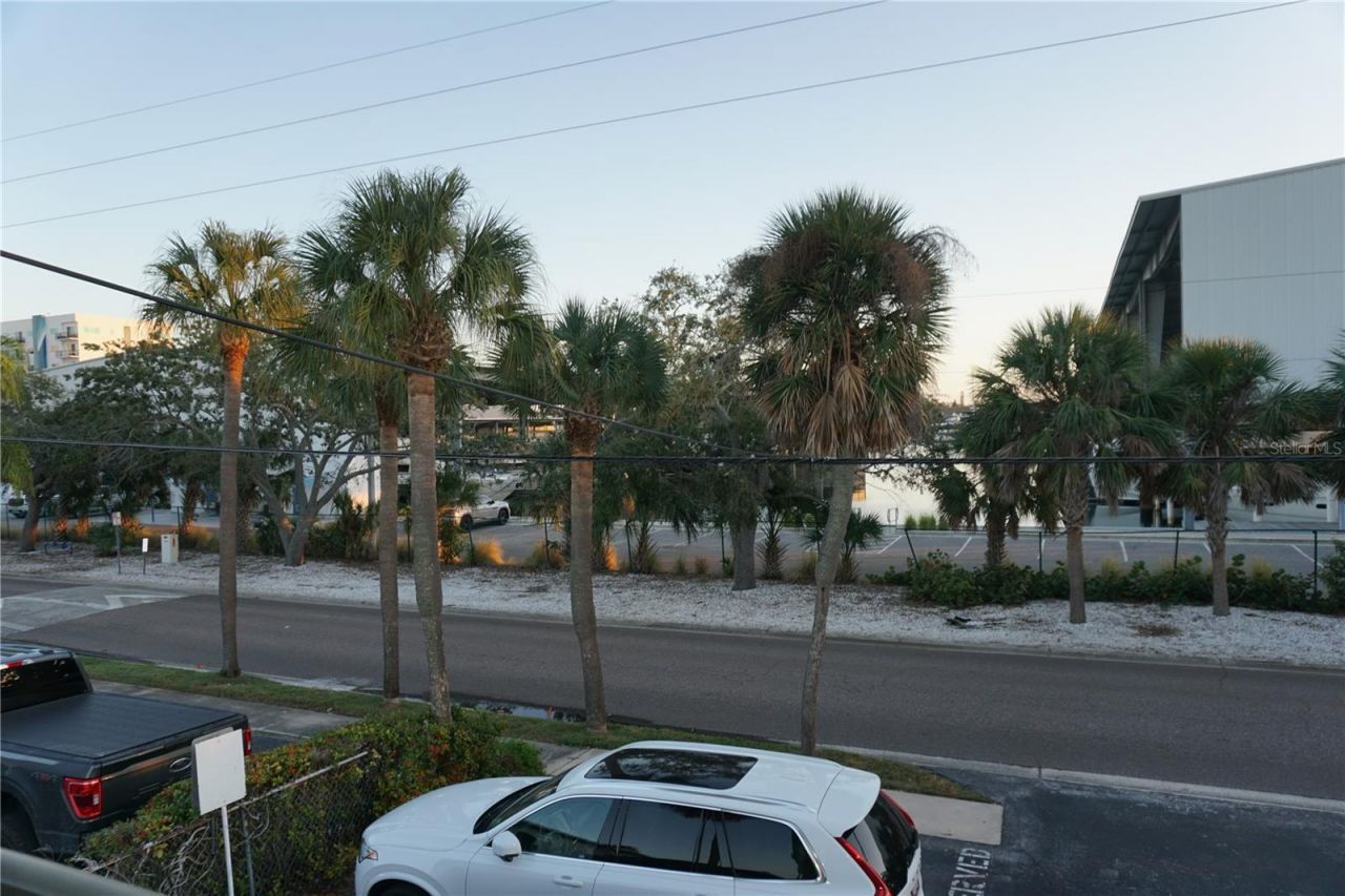 3753 46th Avenue S, Unit 12, Saint Petersburg, FL 33711 Photo
