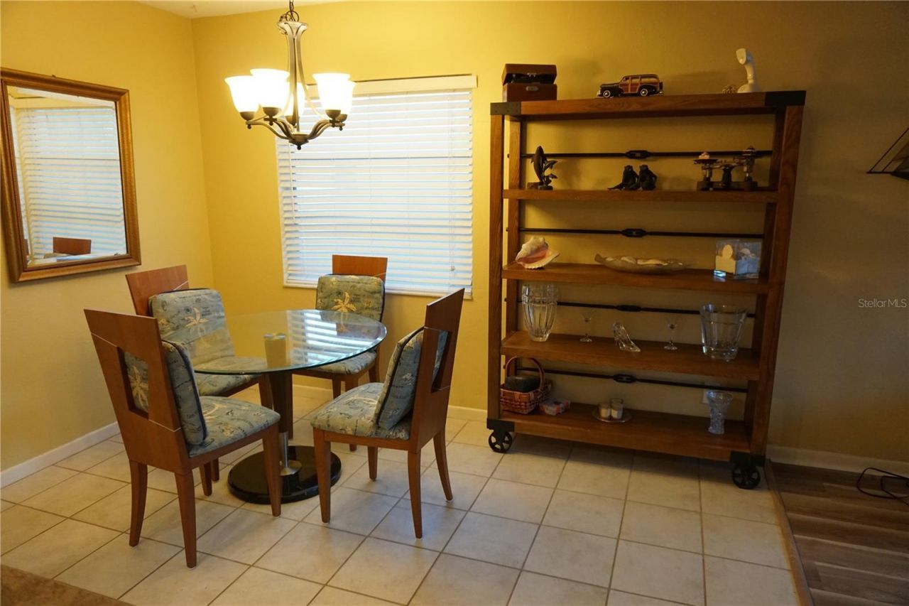 3753 46th Avenue S, Unit 12, Saint Petersburg, FL 33711 Photo