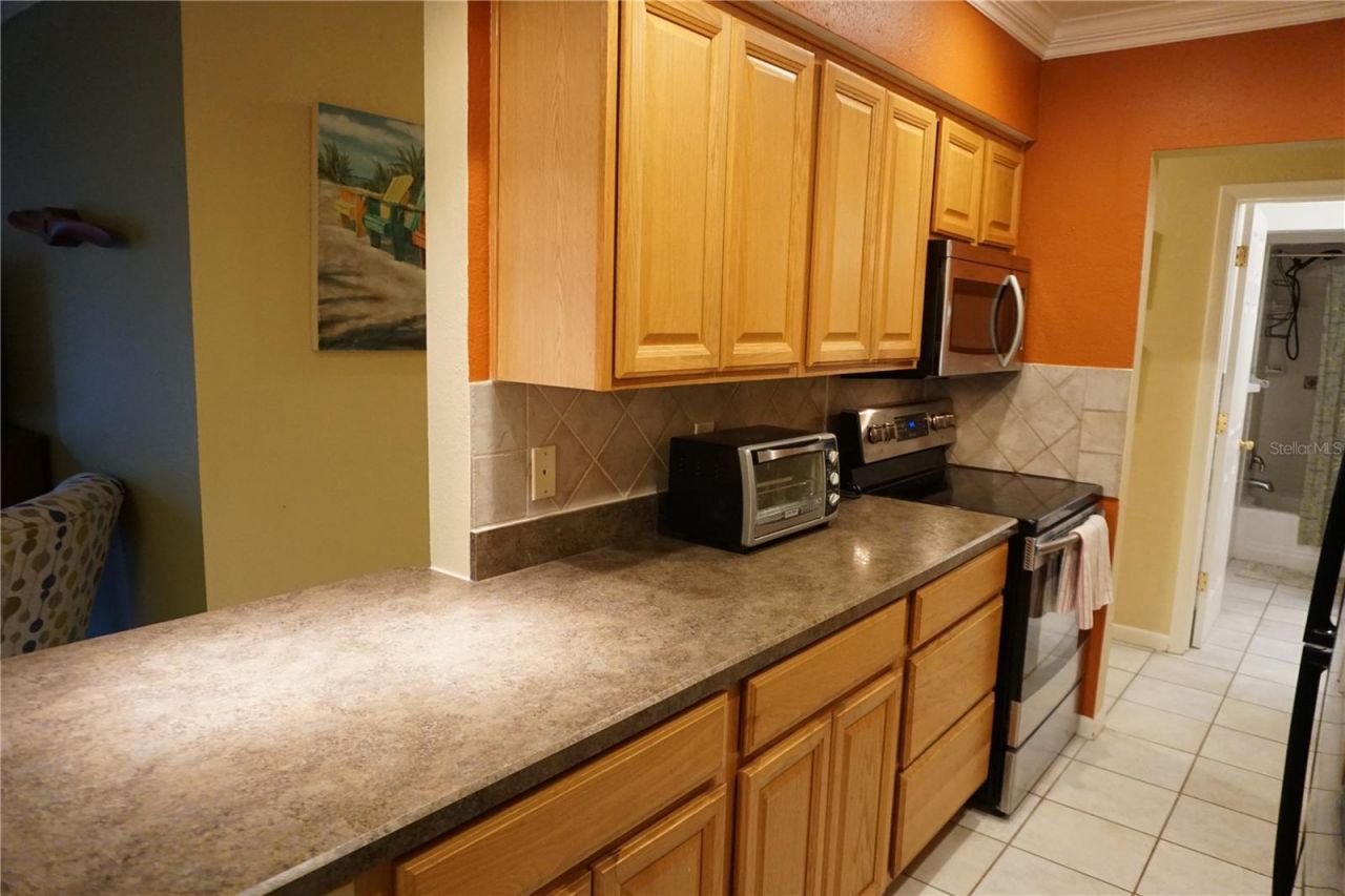 3753 46th Avenue S, Unit 12, Saint Petersburg, FL 33711 Photo