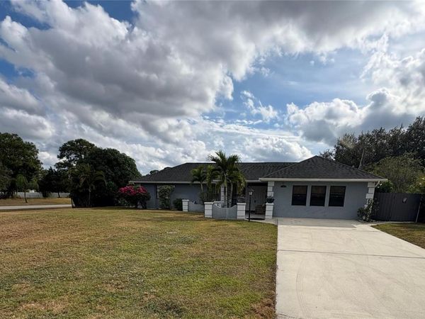 706 E 4TH STREET, LEHIGH ACRES, FL 33936