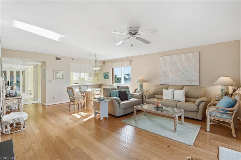 4591 Bay Beach Ln, Unit 294, Fort Myers Beach, FL 33931 Photo