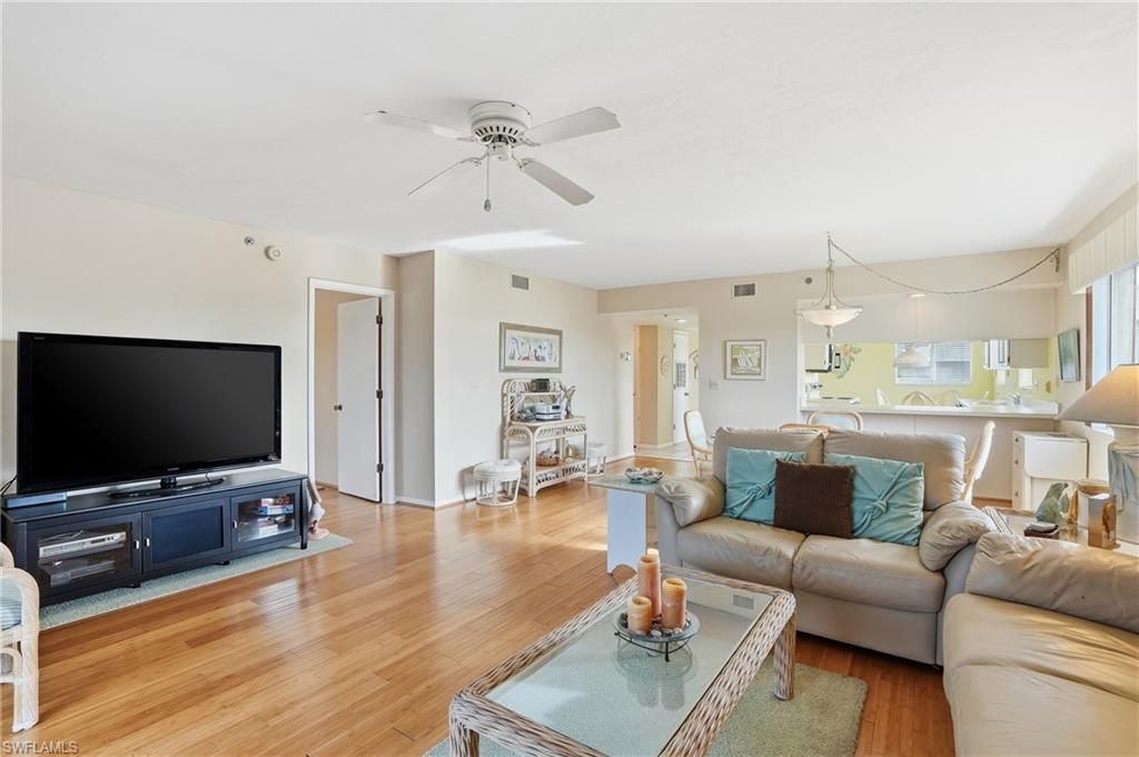 4591 Bay Beach Ln, Unit 294, Fort Myers Beach, FL 33931 Photo