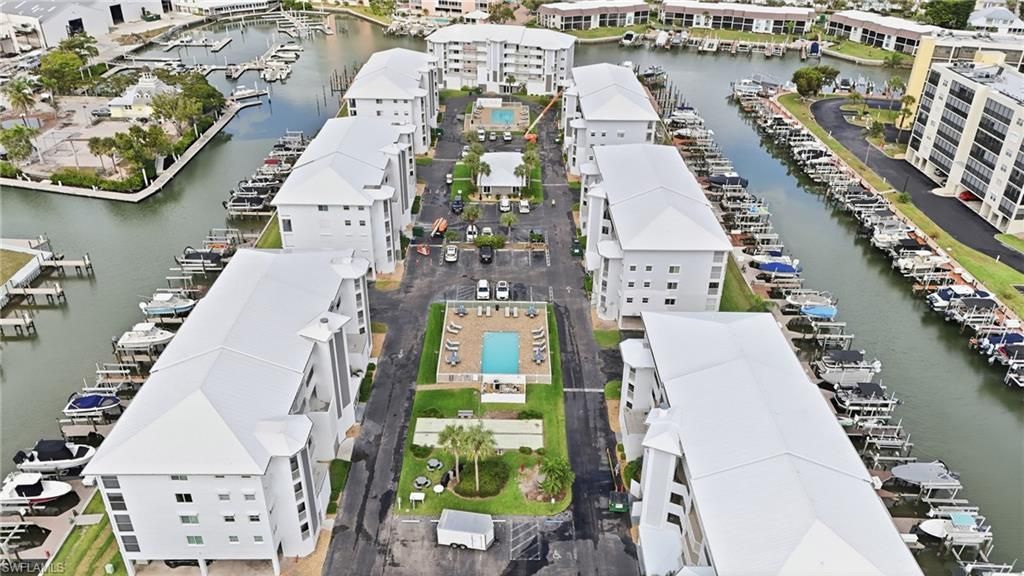 4591 Bay Beach Ln, Unit 294, Fort Myers Beach, FL 33931 Photo