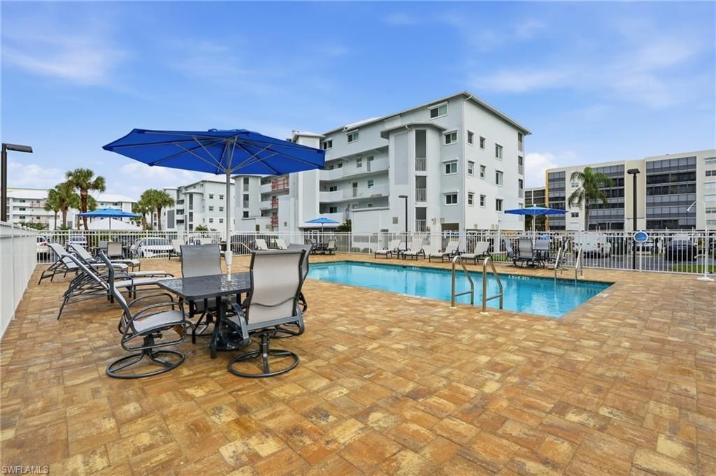 4591 Bay Beach Ln, Unit 294, Fort Myers Beach, FL 33931 Photo