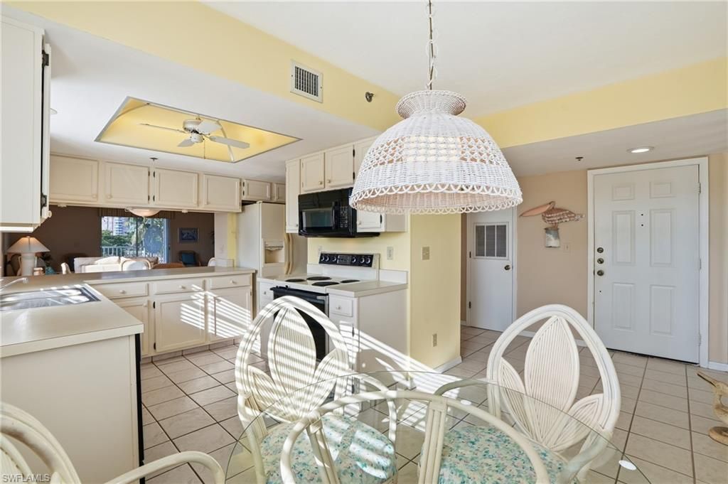 4591 Bay Beach Ln, Unit 294, Fort Myers Beach, FL 33931 Photo