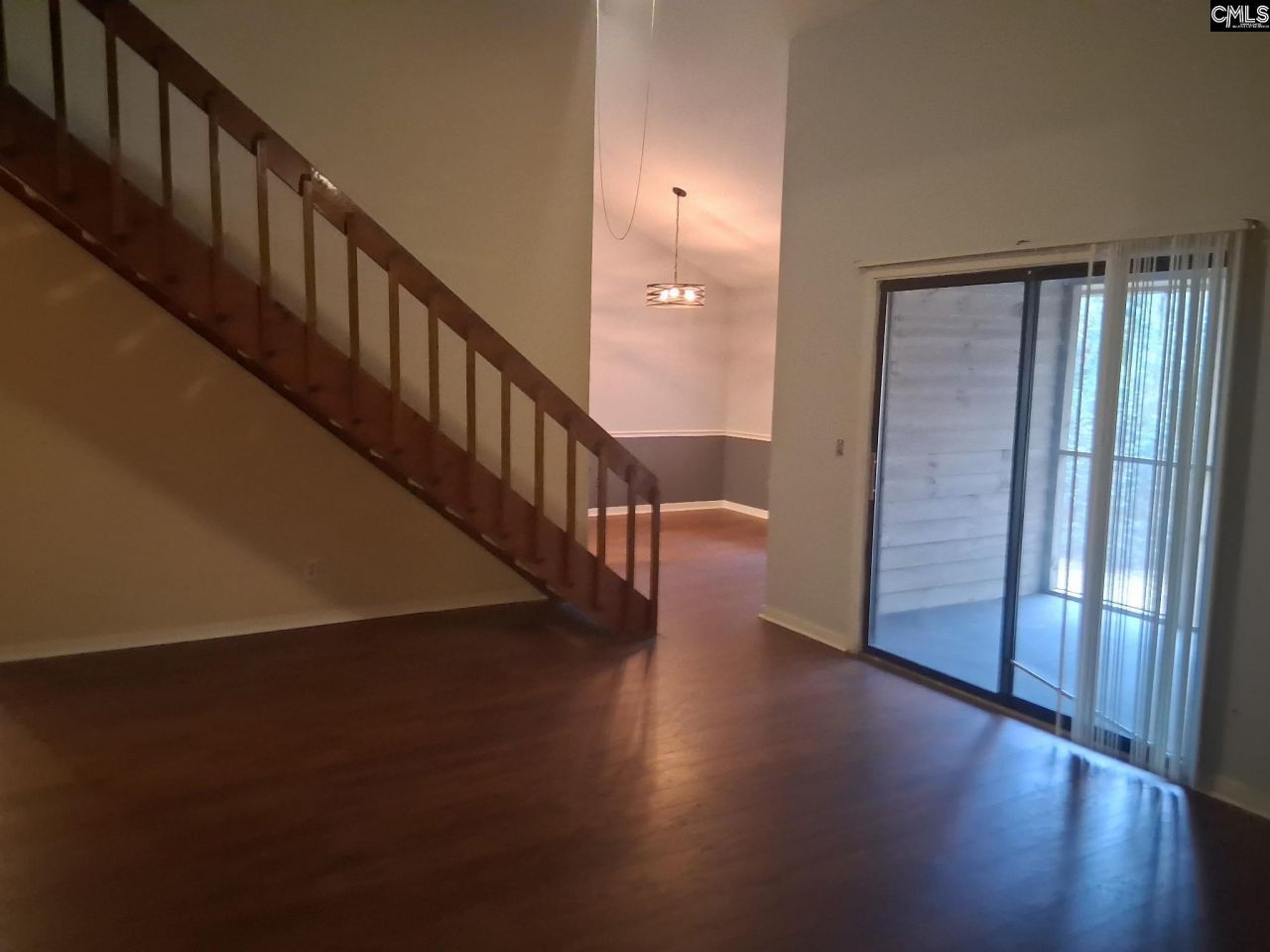 2007 Creekside Way Photo 5