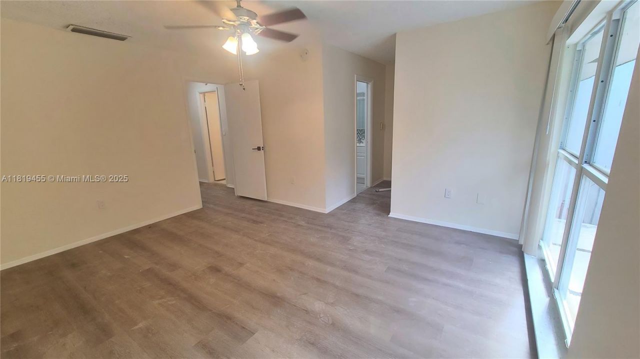 3321 Raleigh St, Unit 3H, Hollywood, FL 33021 Photo