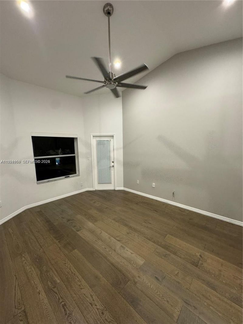 8965 SW 59th Ct, Cooper City, FL 33328 Photo