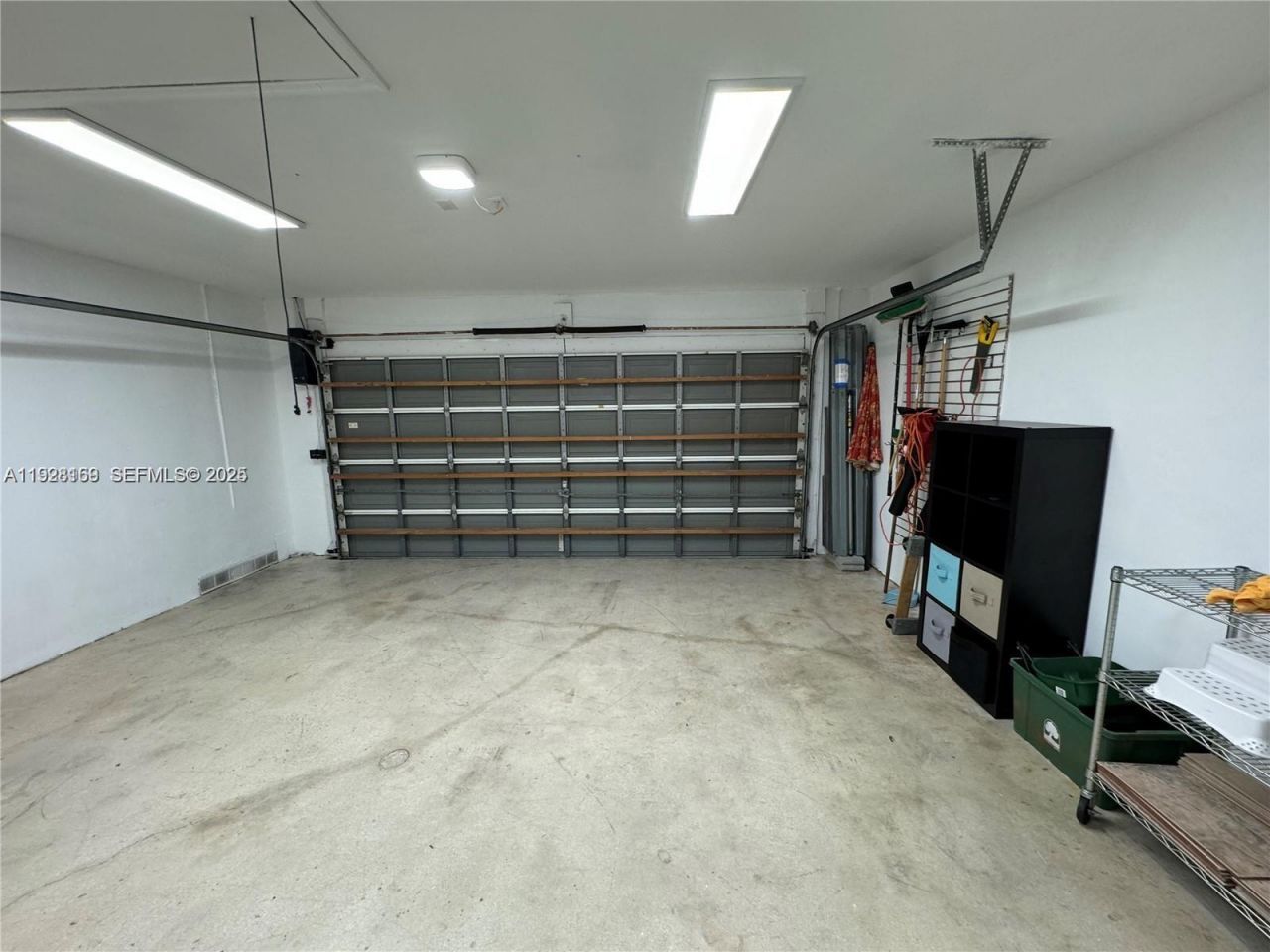 8965 SW 59th Ct, Cooper City, FL 33328 Photo