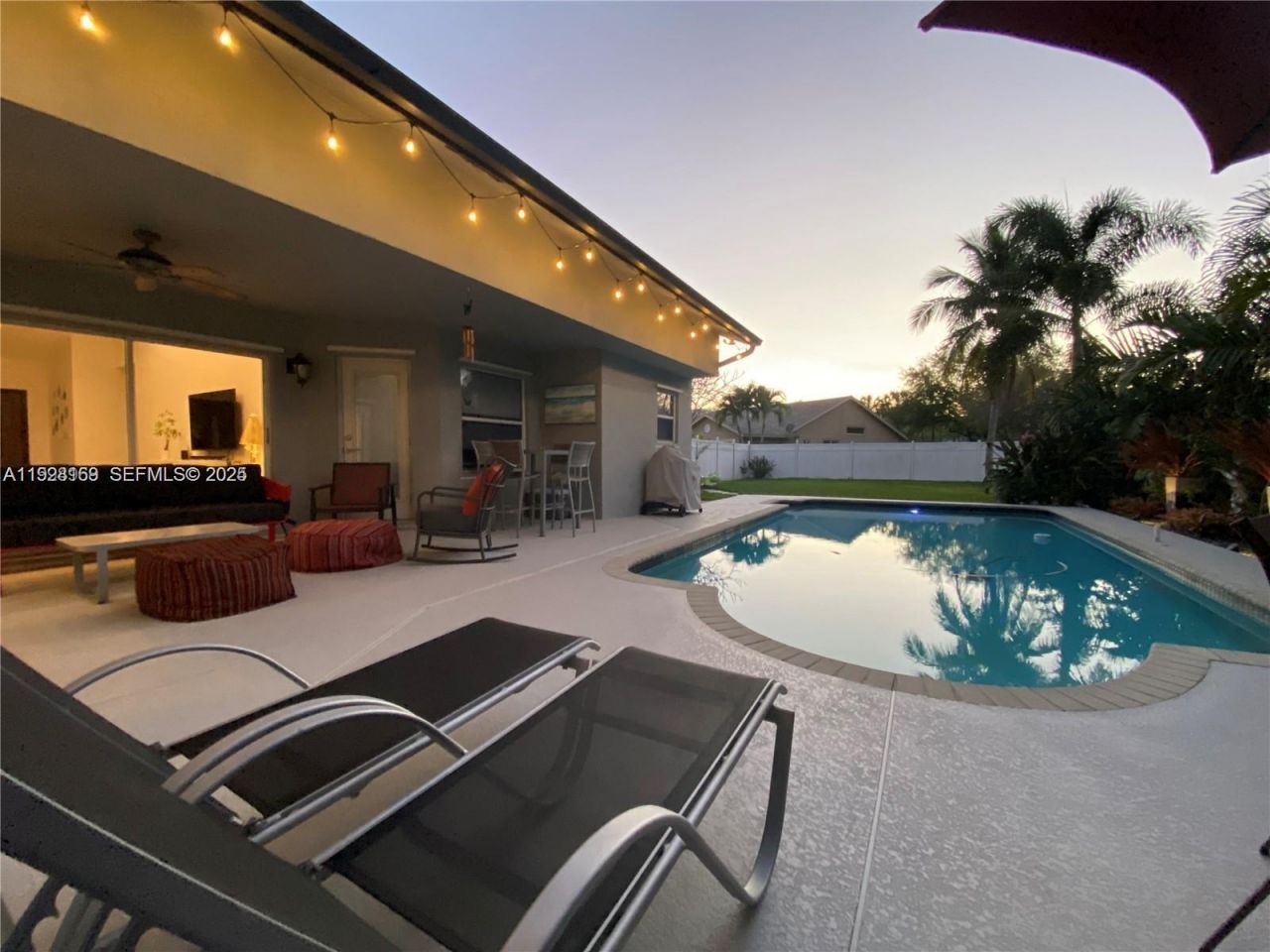 8965 SW 59th Ct, Cooper City, FL 33328 Photo