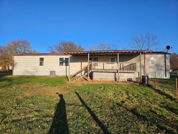 302 W South Street, Macksburg, IA 50155