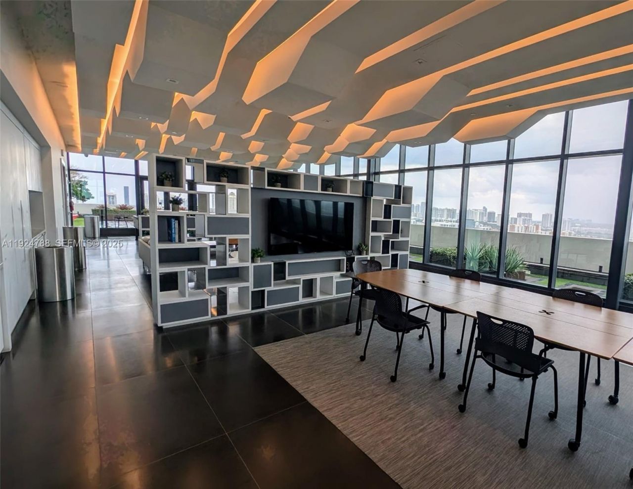 19790 W Dixie Hwy, Unit 1002, Aventura, FL 33180 Photo