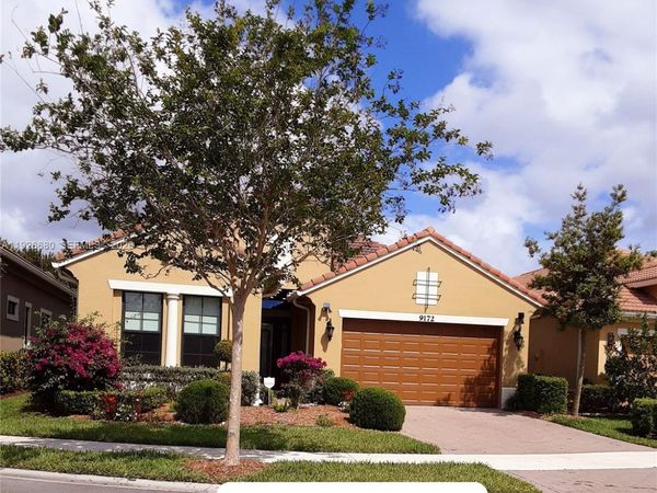 9172 E Leon Cir E, Parkland, FL 33076