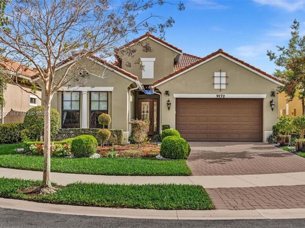 9172 E Leon Cir E, Parkland, FL 33076