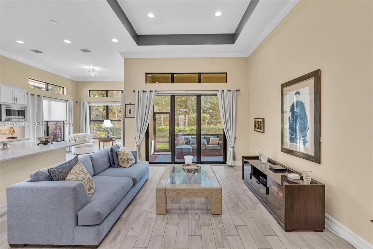 9172 E Leon Cir E, Parkland, FL 33076 Photo