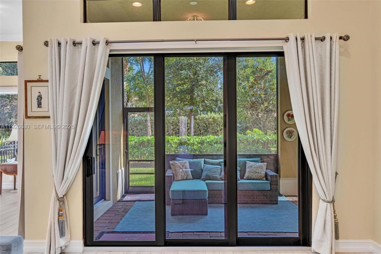 9172 E Leon Cir E, Parkland, FL 33076 Photo