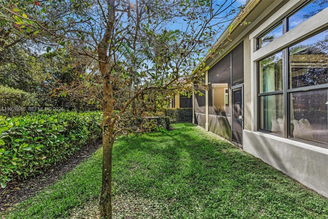 9172 E Leon Cir E, Parkland, FL 33076 Photo