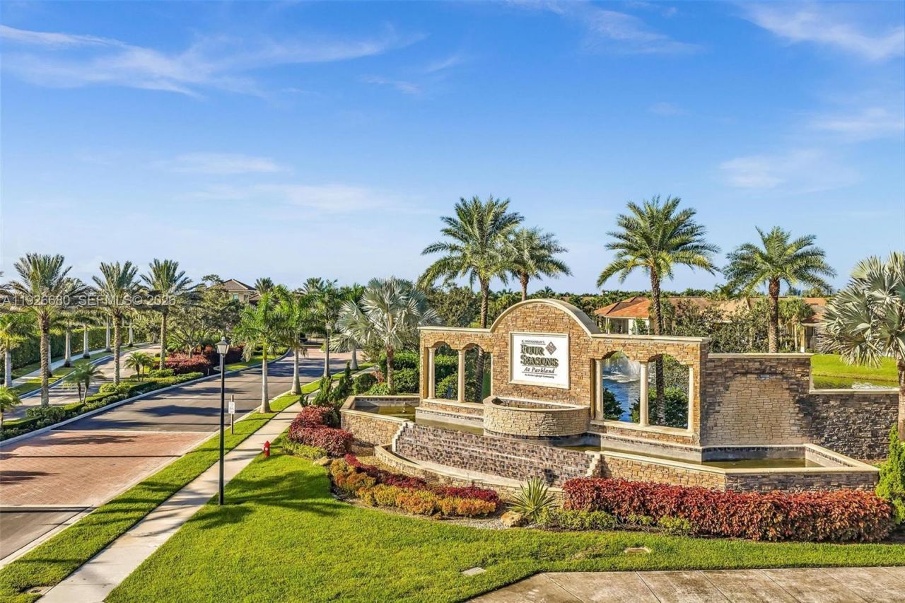 9172 E Leon Cir E, Parkland, FL 33076 Photo