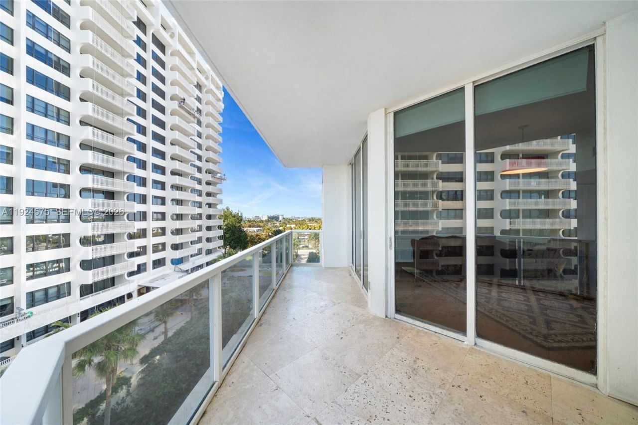 10225 Collins Ave, Unit 404, Bal Harbour, FL 33154 Photo