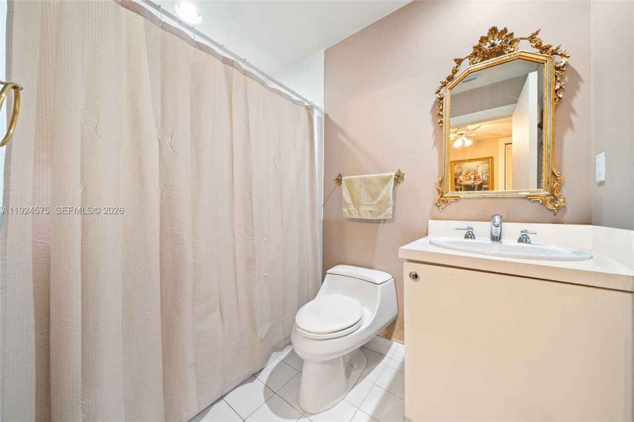 10225 Collins Ave, Unit 404, Bal Harbour, FL 33154 Photo