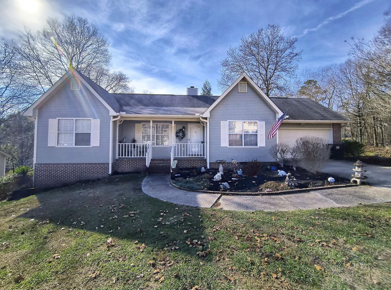 6015 Parsons Pond Drive, Ooltewah, TN 37363 Main Photo