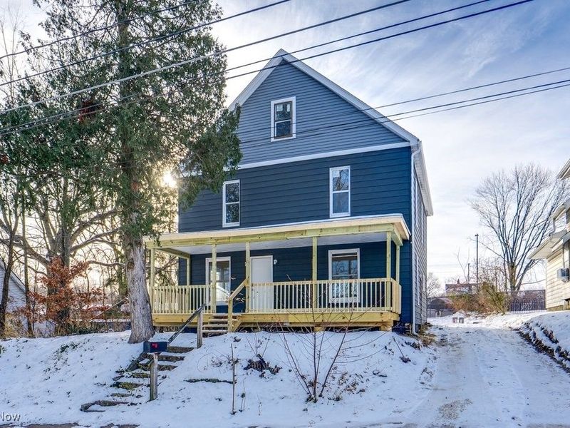 155 W Walnut Street, Wadsworth, OH 44281 Photo 1