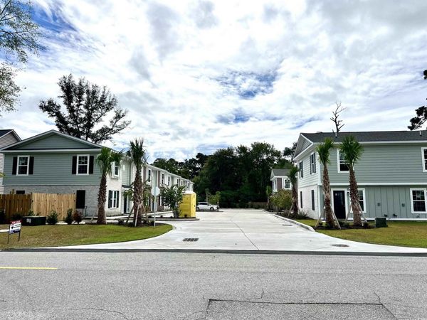 6306 Somerset Dr., Myrtle Beach, SC 29572