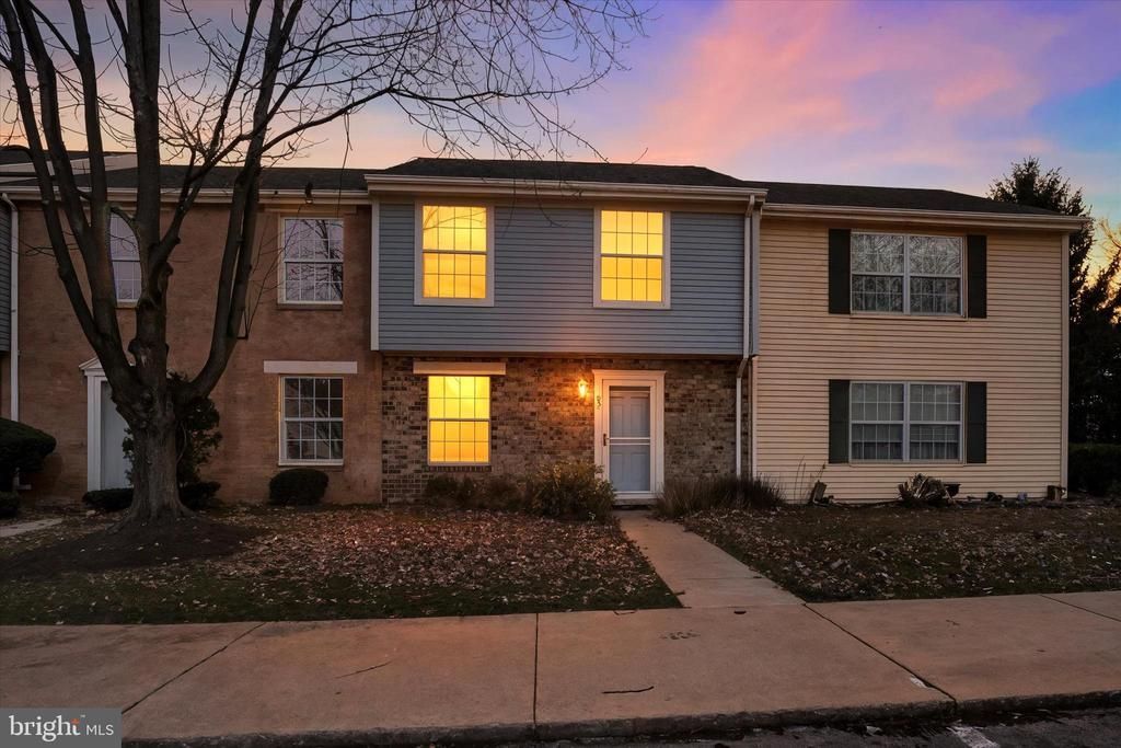 102 Lexton Drive, Unit 102, York, PA 17404 Main Photo