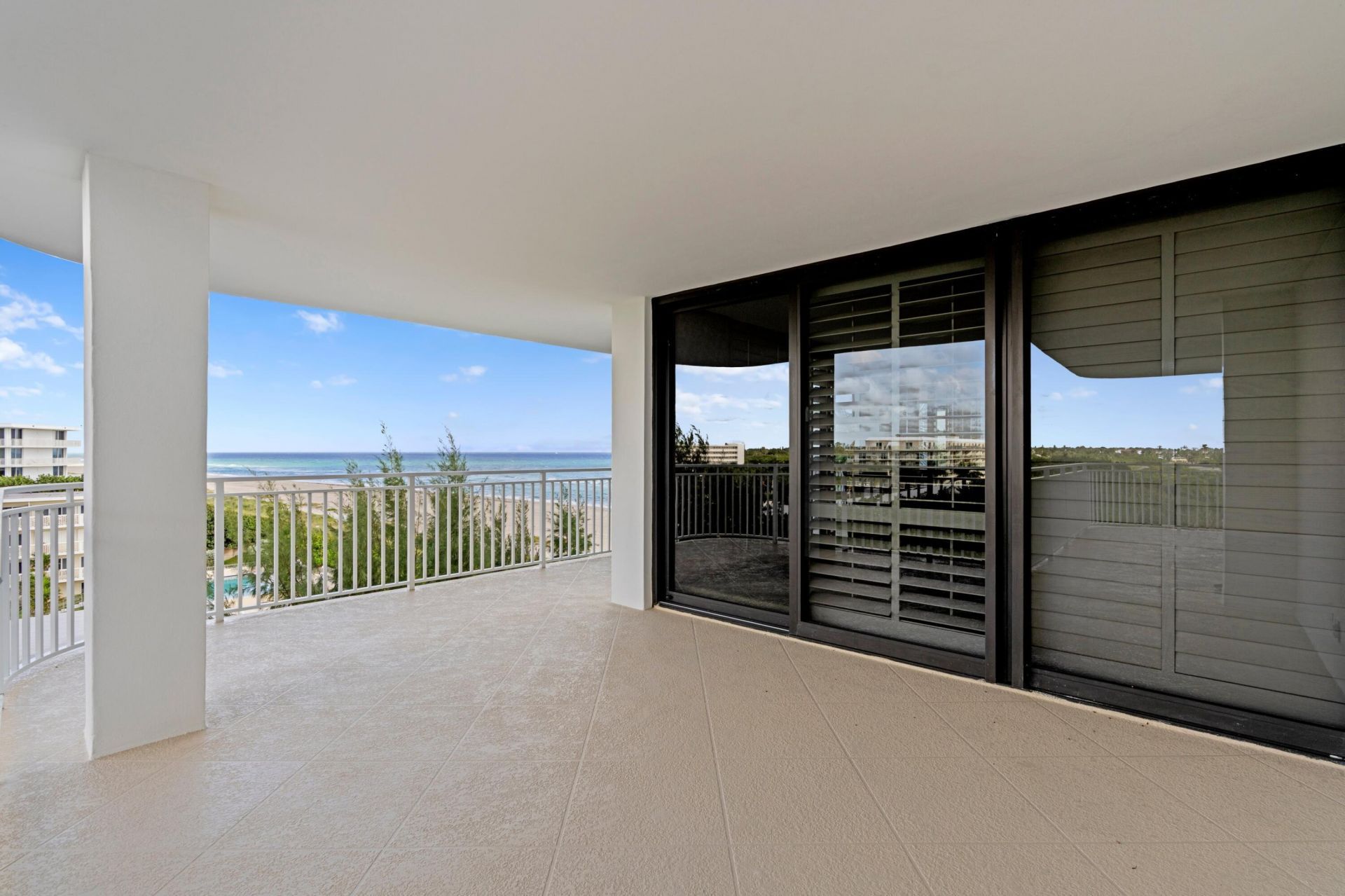 2580 S Ocean Boulevard, Unit 2c5, Palm Beach, FL 33480 Photo