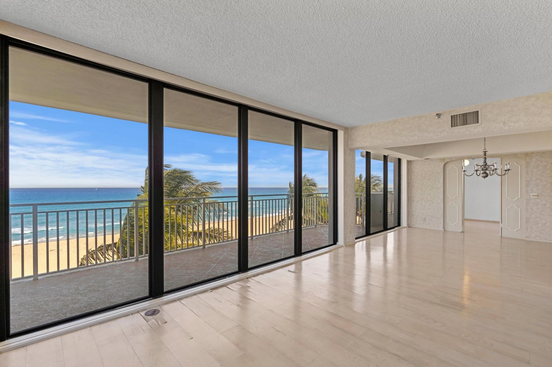 2580 S Ocean Boulevard, Unit 2c5, Palm Beach, FL 33480 Photo