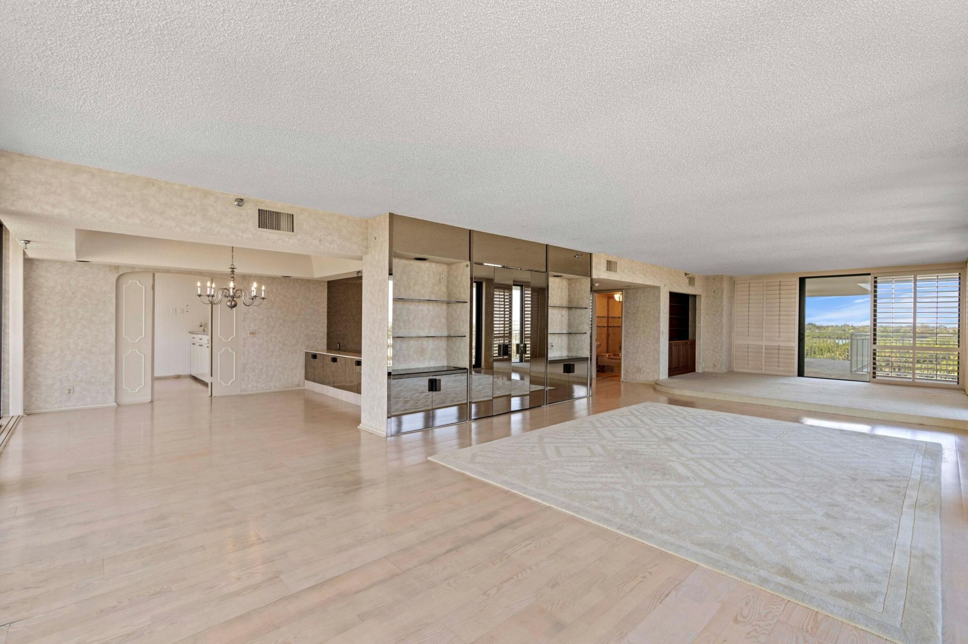 2580 S Ocean Boulevard, Unit 2c5, Palm Beach, FL 33480 Photo