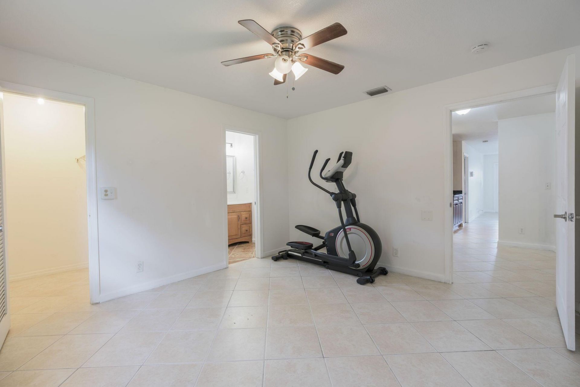 1141 NW 90th Way, Plantation, FL 33322 Photo