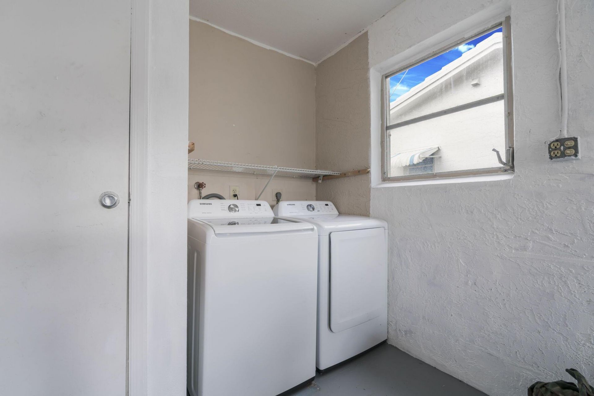 1141 NW 90th Way, Plantation, FL 33322 Photo