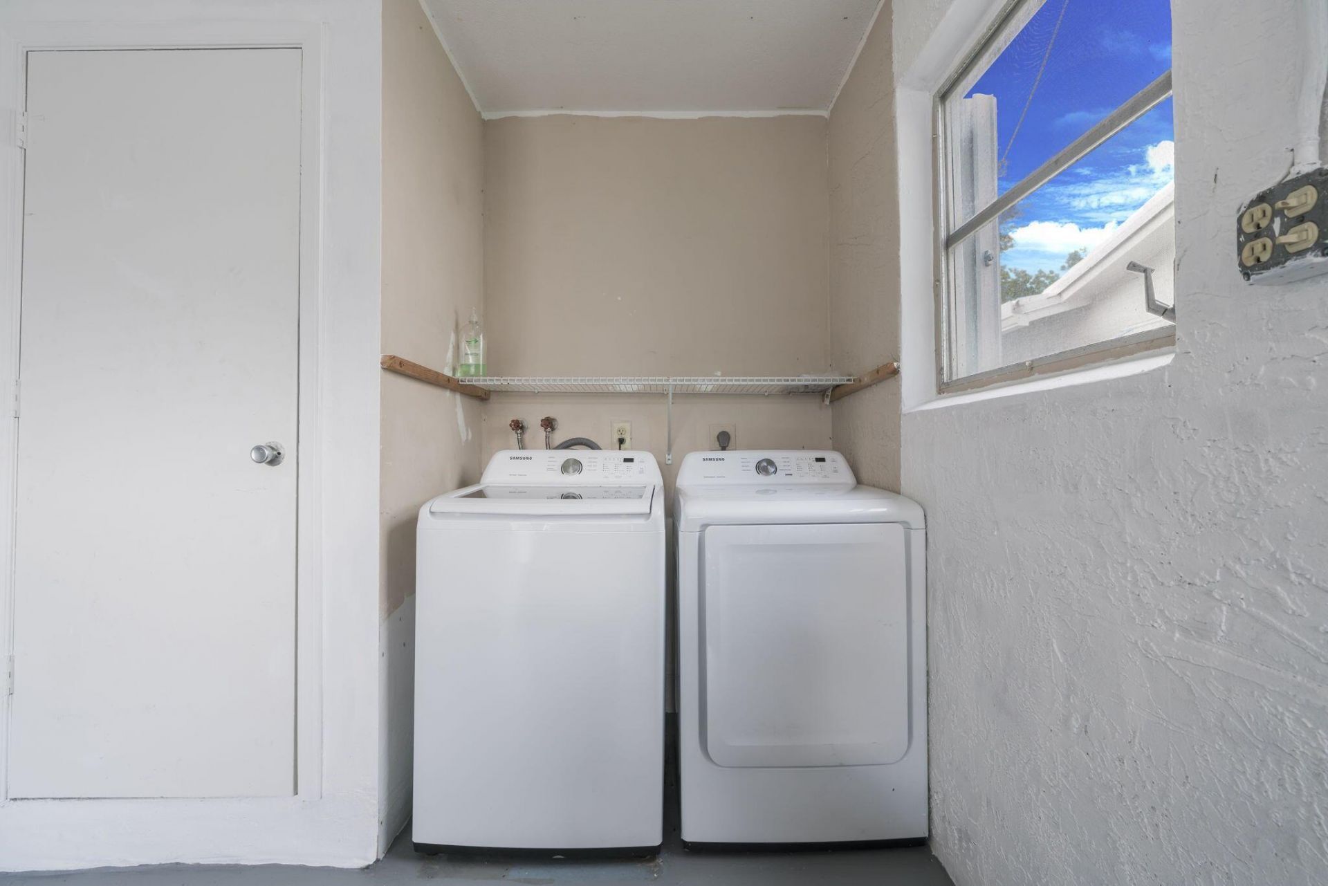 1141 NW 90th Way, Plantation, FL 33322 Photo