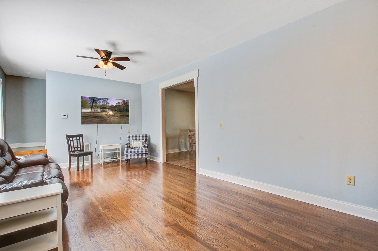 334 Shoptaw Road Photo 7