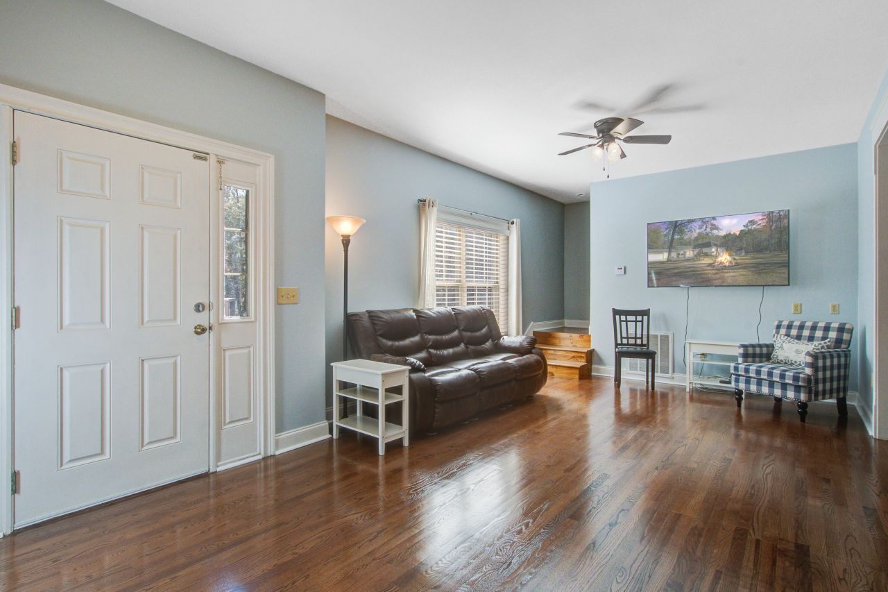 334 Shoptaw Road Photo 9