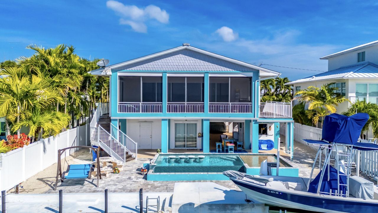 556 E Caribbean Drive, Summerland Key, FL 33042 Photo