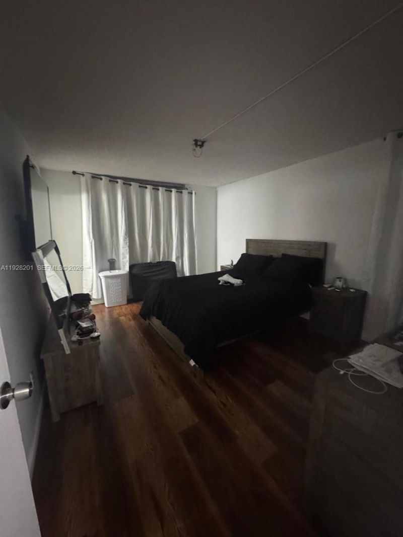 2800 Someset Dr, Unit 404, Lauderdale Lakes, FL 33311 Photo