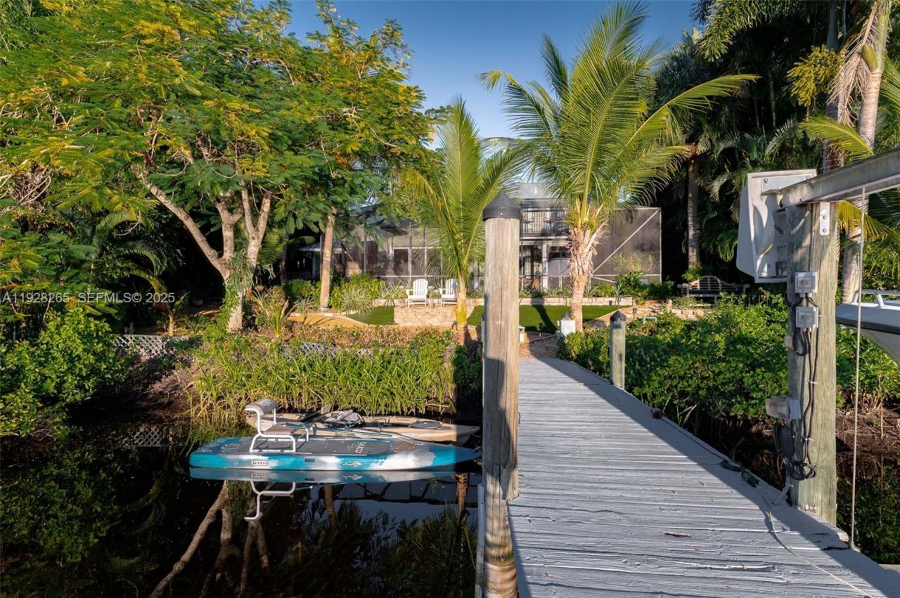 3842 SW Saint Lucie Ln, Palm City, FL 34990 Photo