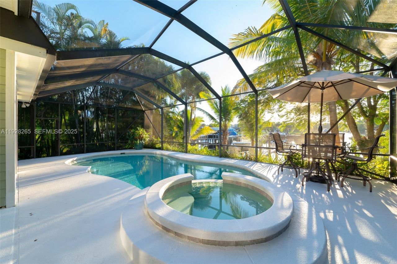 3842 SW Saint Lucie Ln, Palm City, FL 34990 Photo