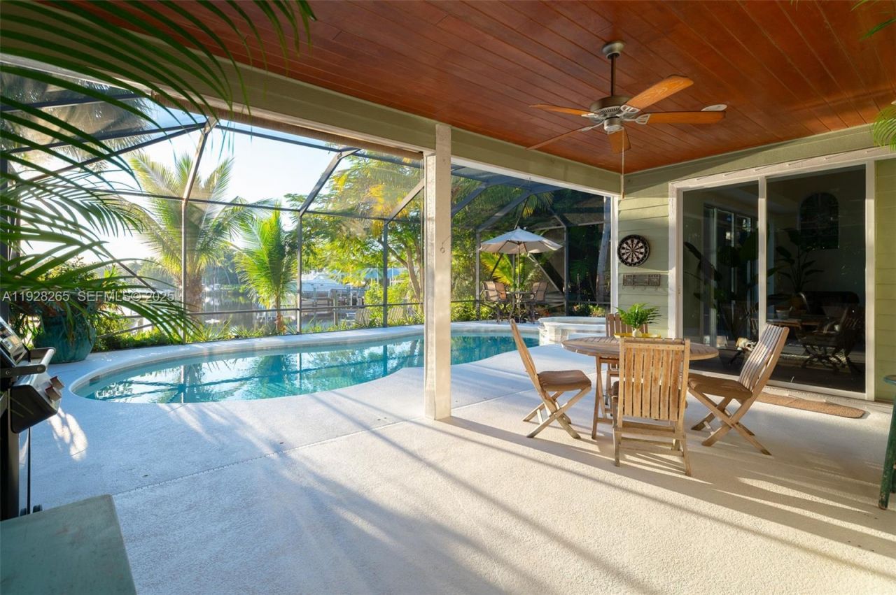 3842 SW Saint Lucie Ln, Palm City, FL 34990 Photo