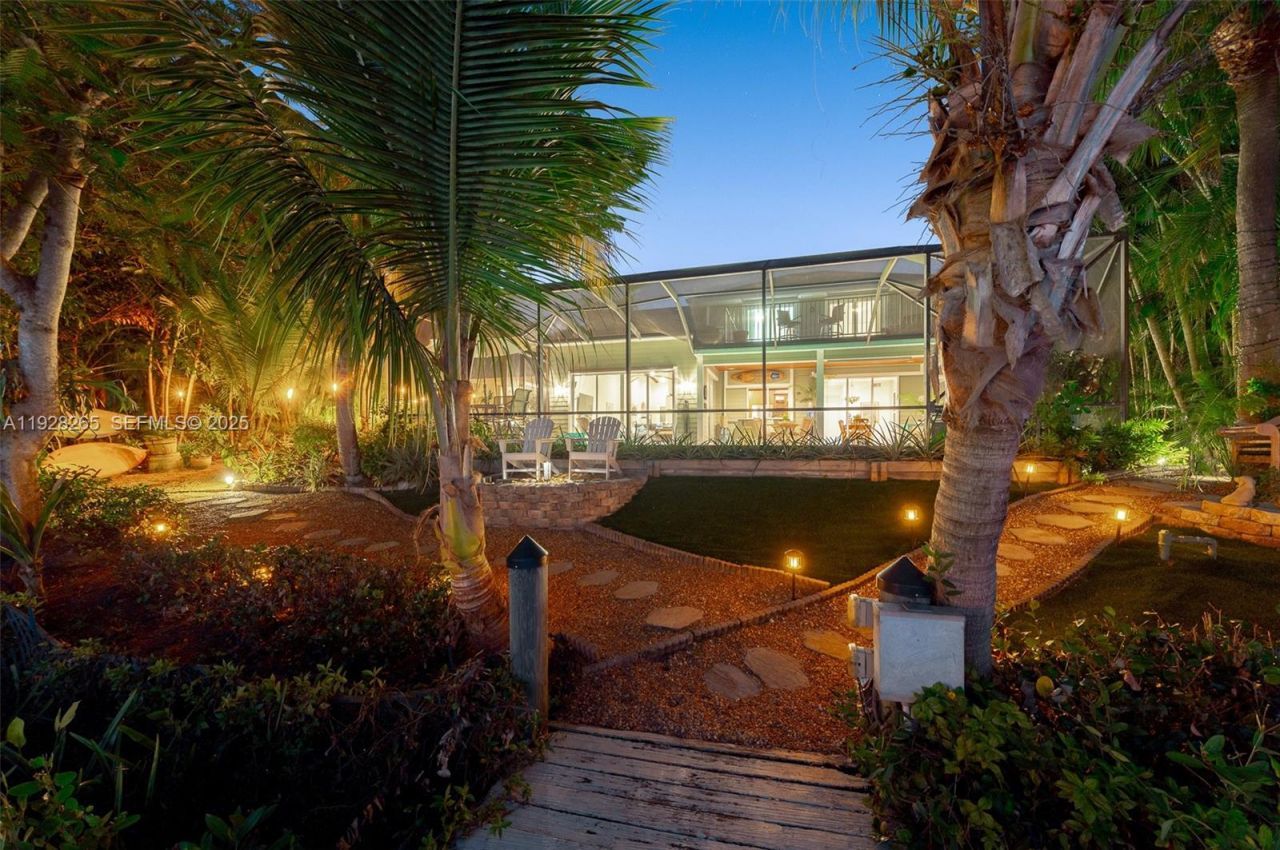 3842 SW Saint Lucie Ln, Palm City, FL 34990 Photo