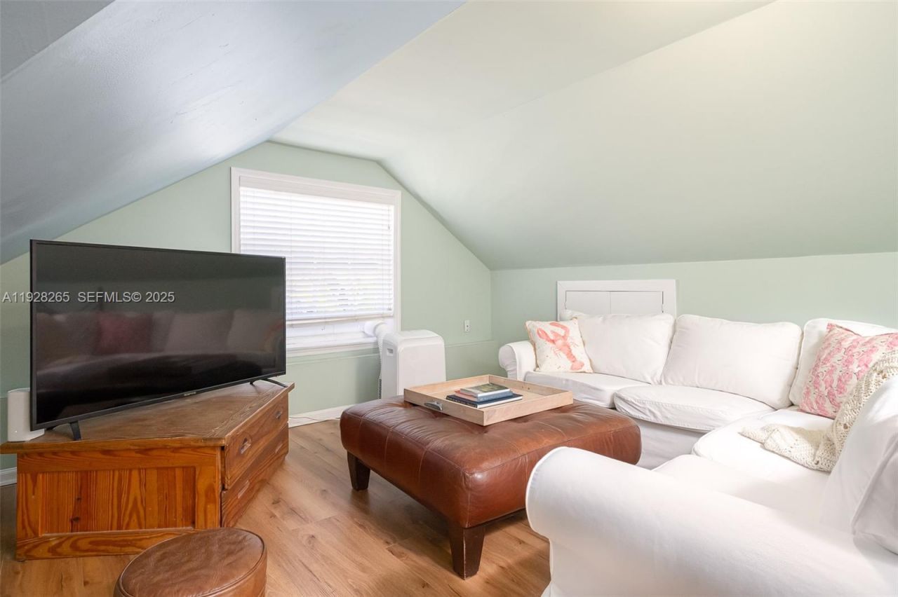 3842 SW Saint Lucie Ln, Palm City, FL 34990 Photo