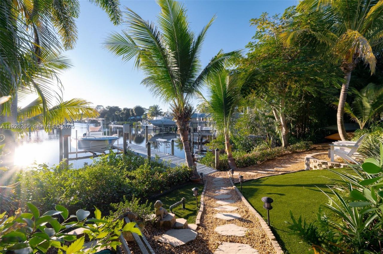 3842 SW Saint Lucie Ln, Palm City, FL 34990 Photo