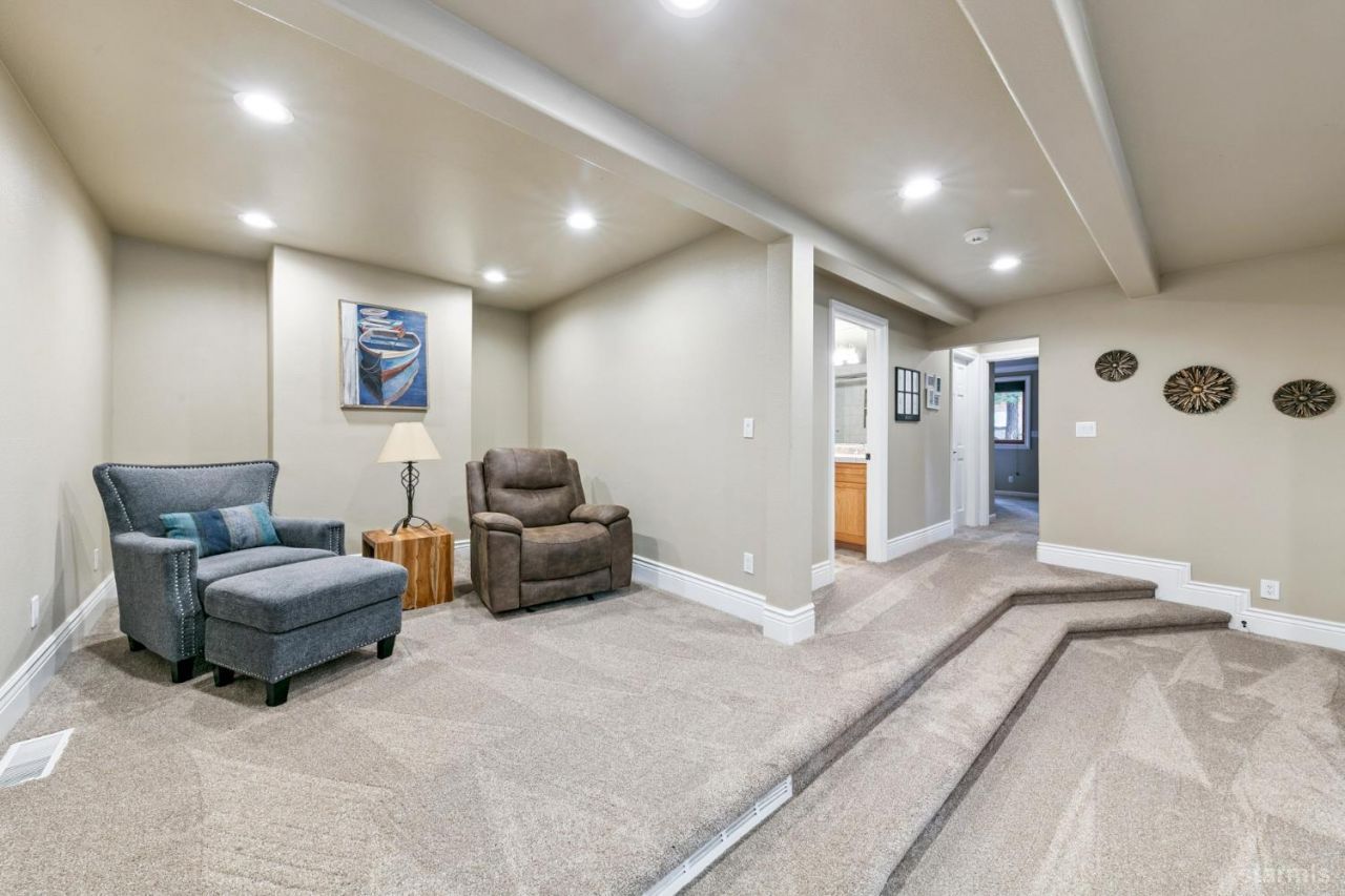 1791 Hekpa Drive, South Lake Tahoe, CA 96150 Photo