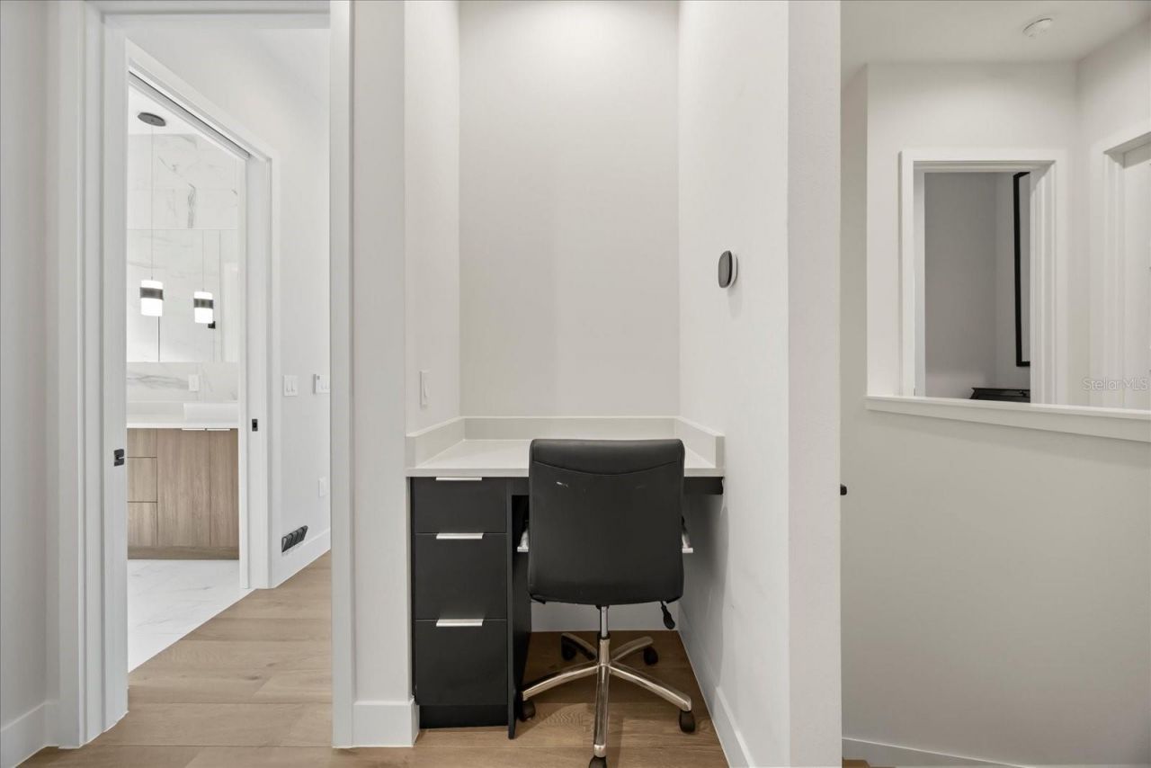 1929 S Lakemont Avenue, Winter Park, FL 32792 Photo